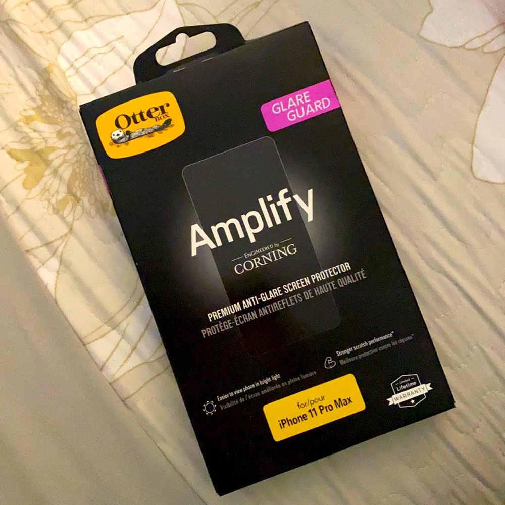 Brand new! Otterbox Amplify Screen Protector for iPhone 11 Pro Max